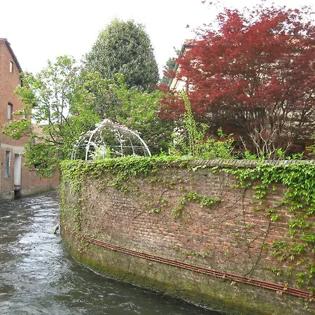 Nido Di Rondine Anfiteatro Morenico Bed & Breakfast